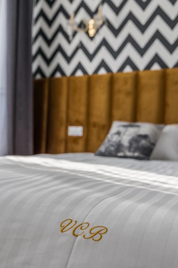 Hotel Vila Central Boutique Satu Mare Exterior foto